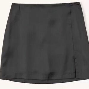 Abercrombie & Fitch Black Mini Skirt